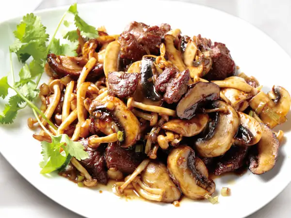 Stir-Fry Rib-Eye Steak w Mushroom